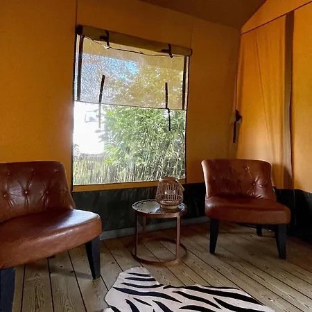 Appartement Great-lake-lodge-spektakulaerer-glampingurlaub-am-grossensee